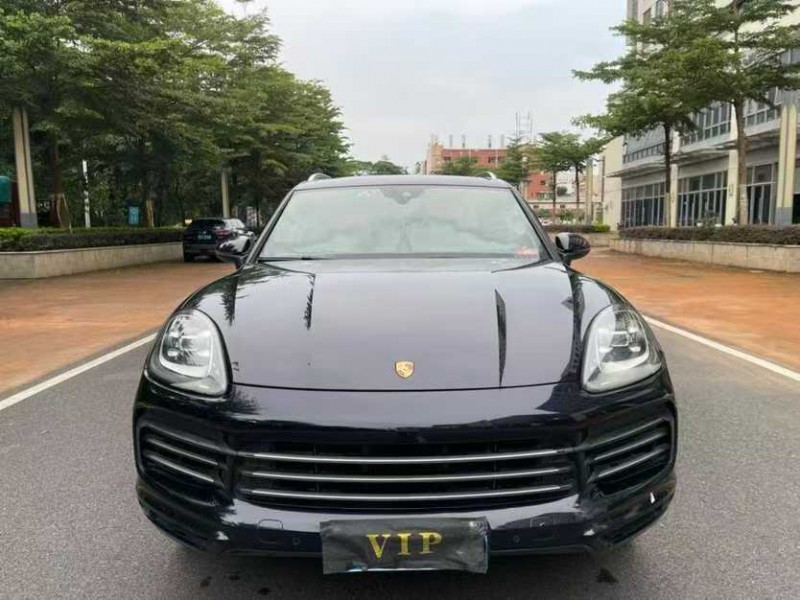 东莞20年保时捷卡宴1