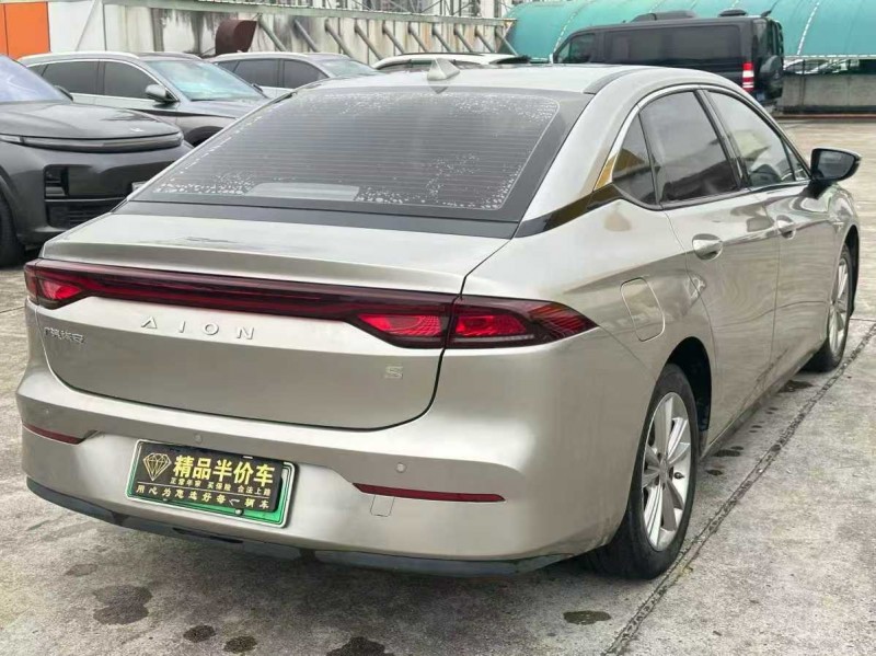 东莞23年传祺埃安S6