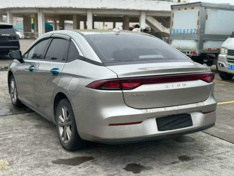 东莞23年传祺埃安S7