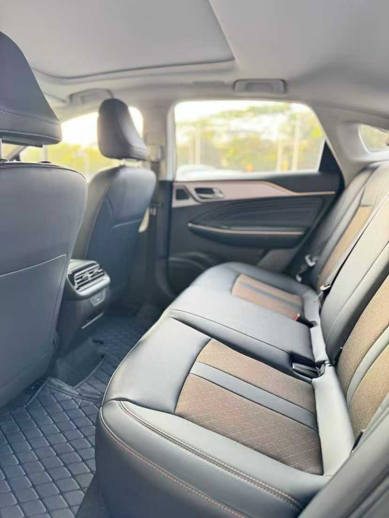 东莞25年传祺埃安S5