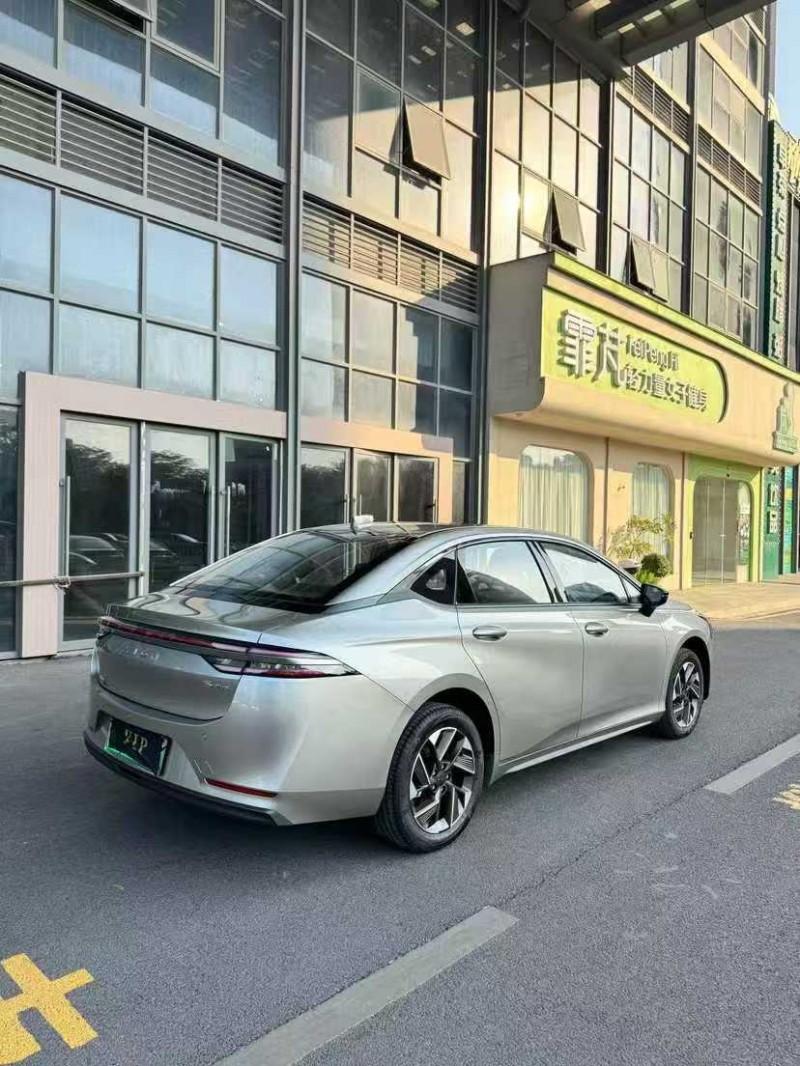 东莞25年传祺埃安S9