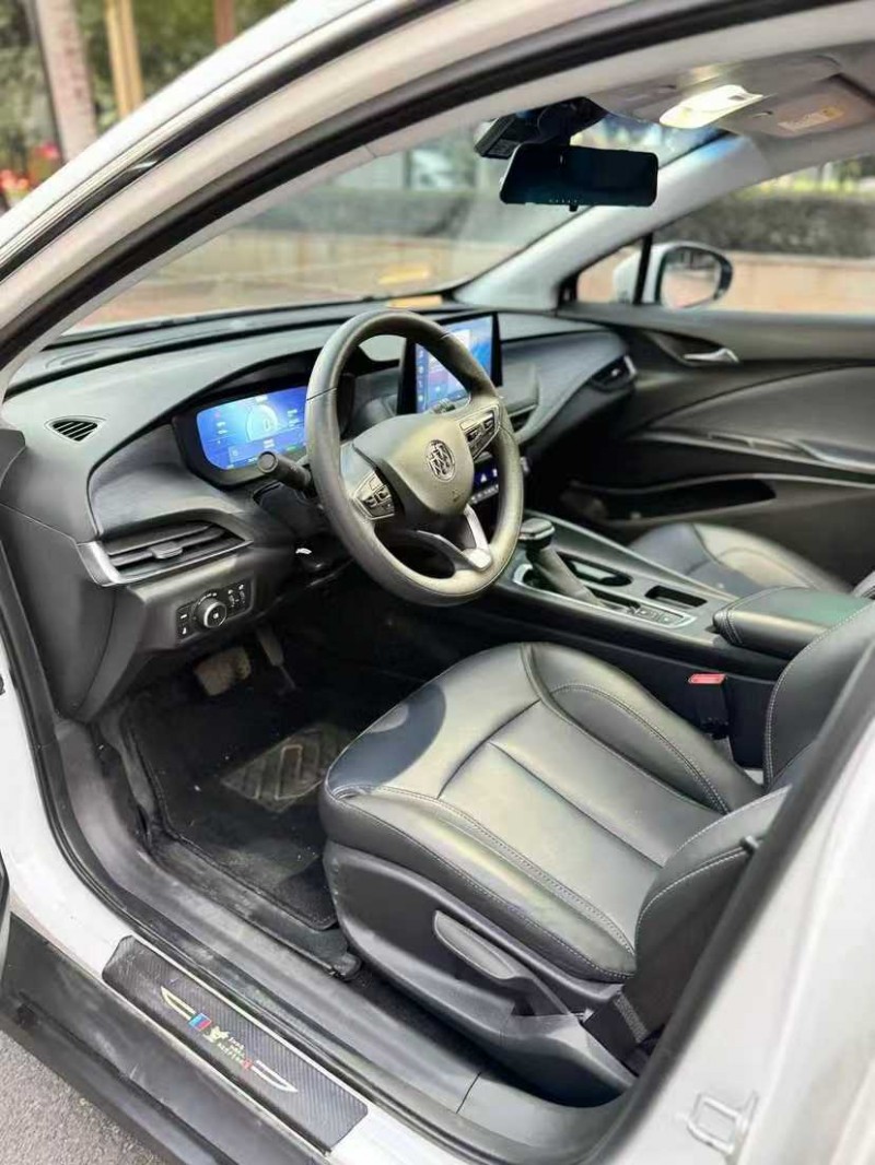 东莞24年别克微蓝4