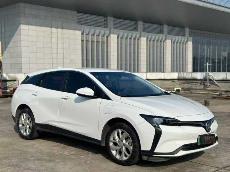 东莞23年别克微蓝2