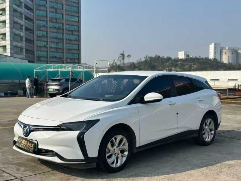 东莞23年别克微蓝3