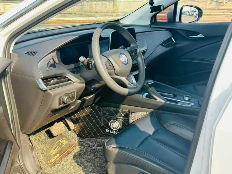 东莞23年别克微蓝6