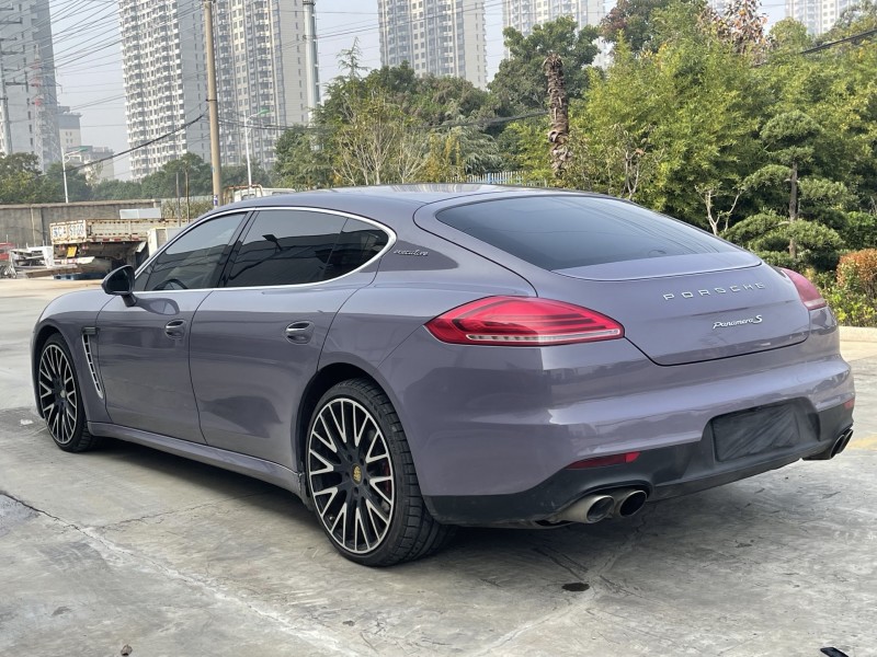 徐州15年保时捷帕拉梅拉5