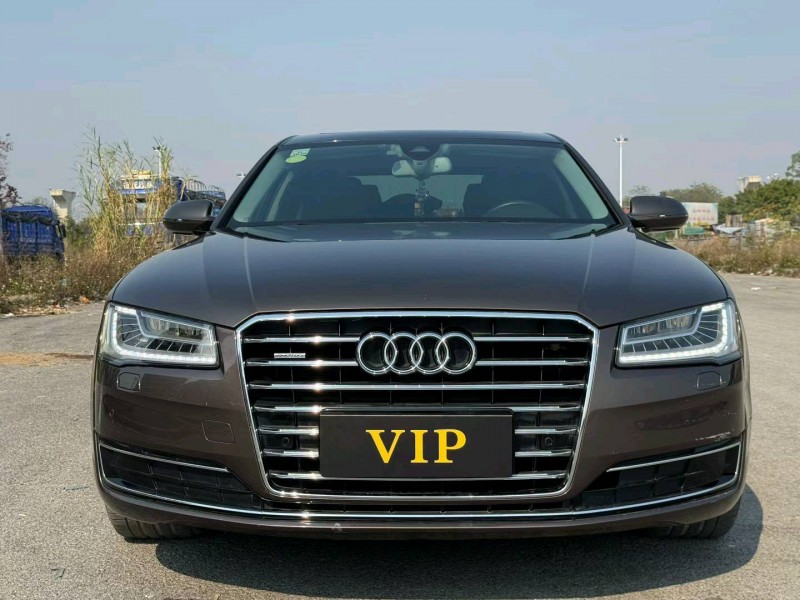 柳州18年奥迪A8L1