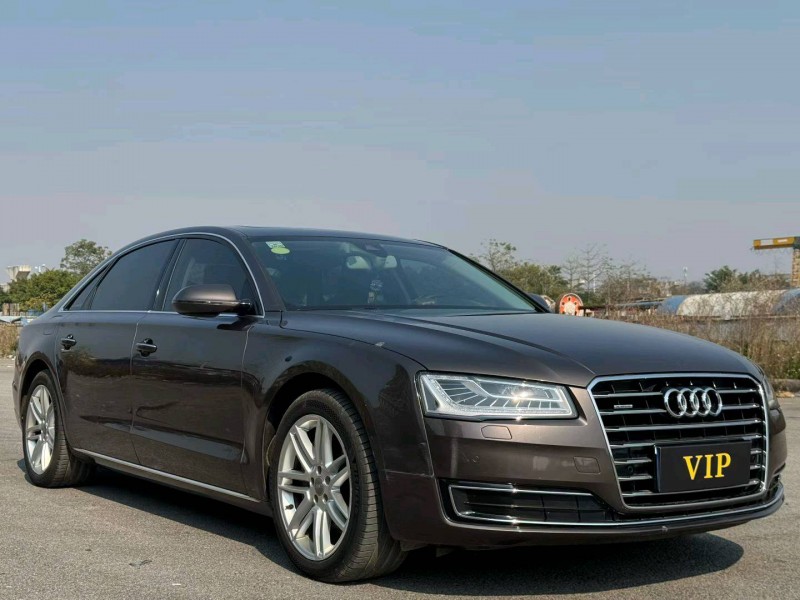 柳州18年奥迪A8L3