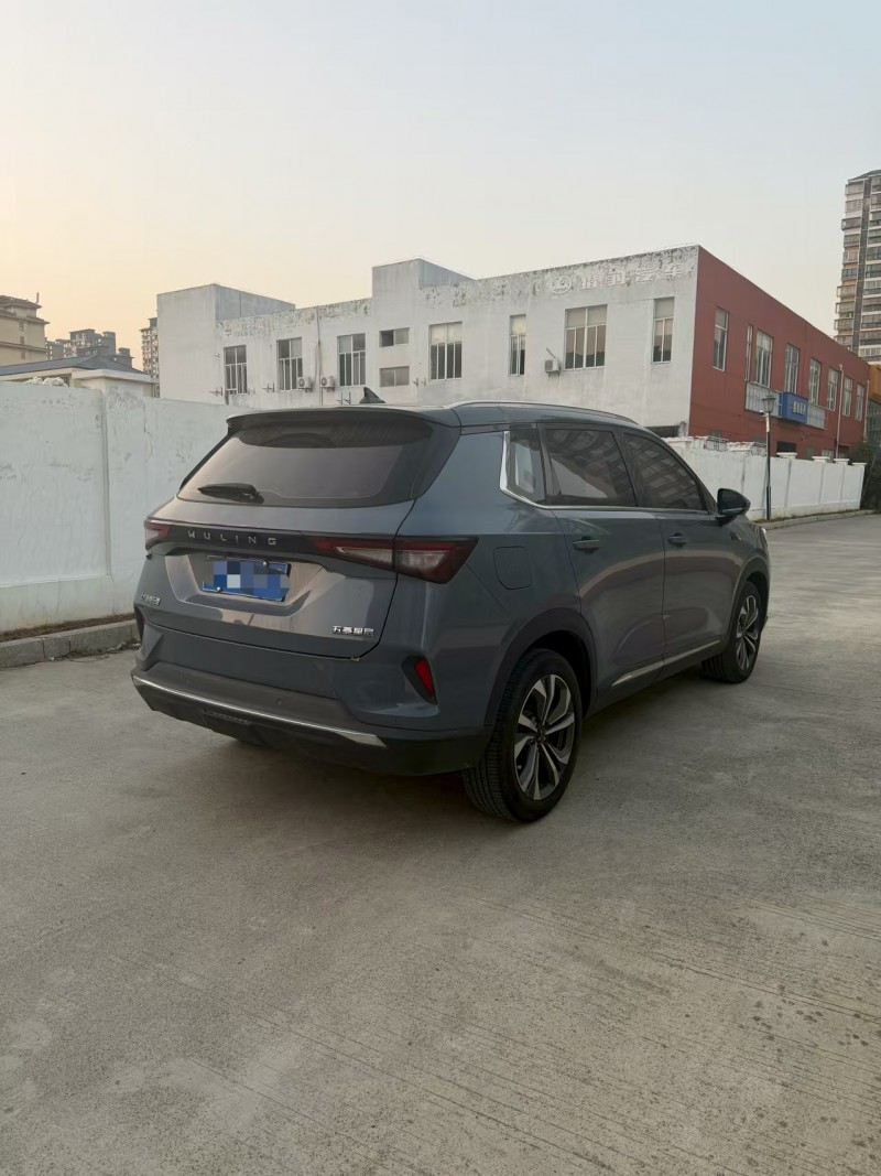 九江22年五菱汽车星辰9