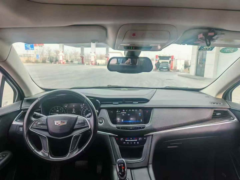 连云港18年凯迪拉克XT56