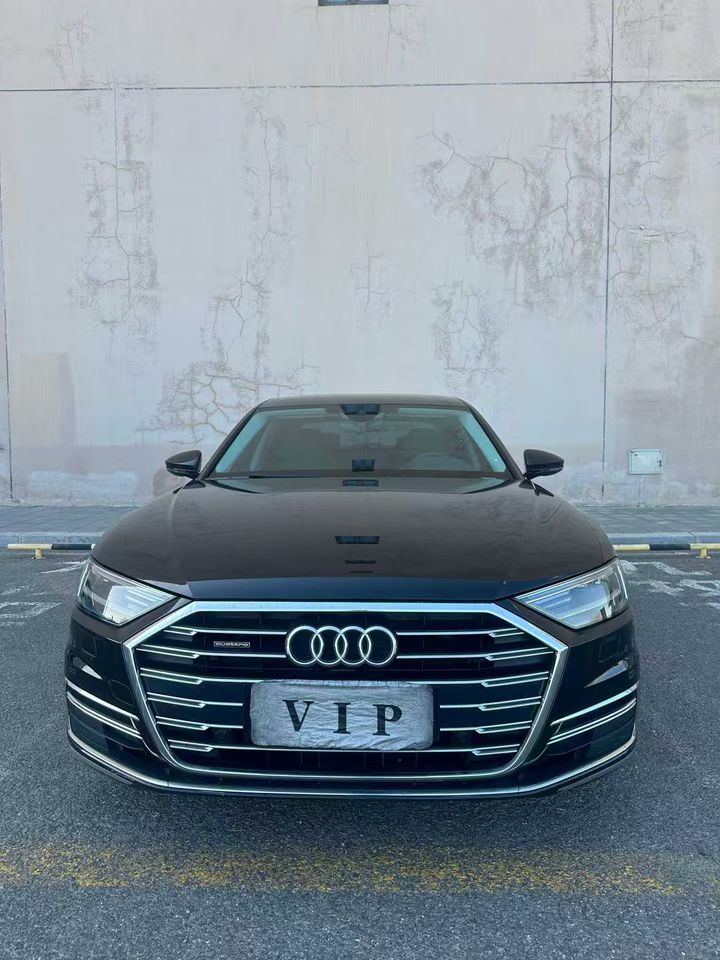营口23年奥迪A8L1