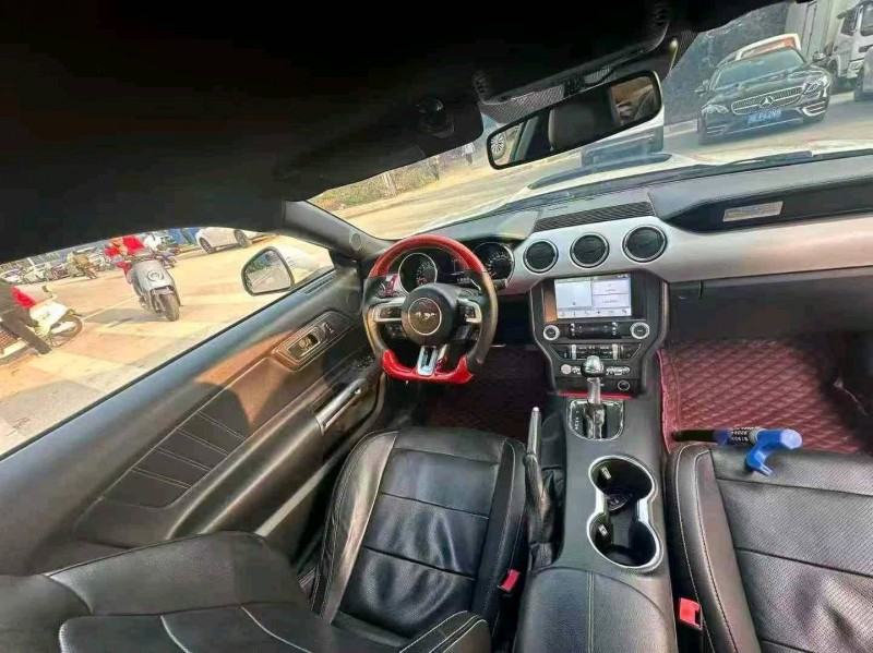 南宁17年福特野马5