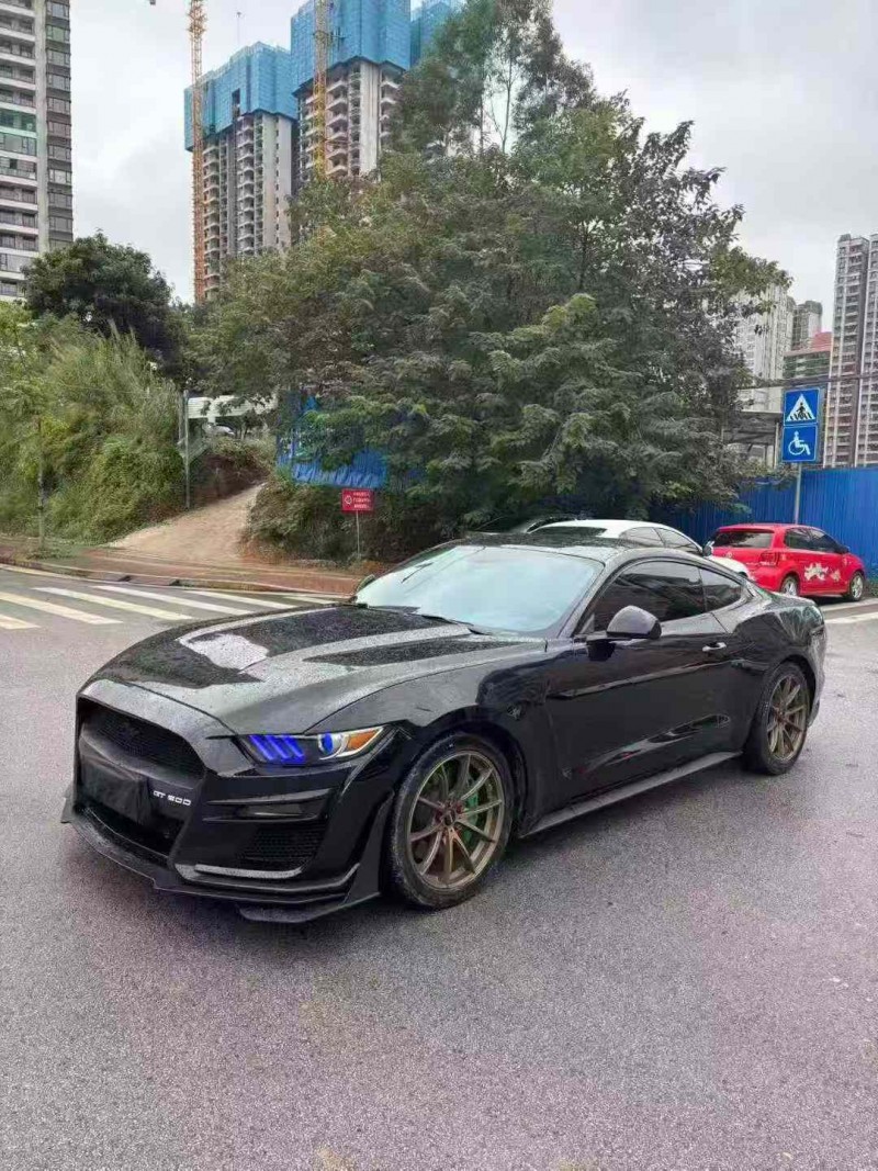 南宁16年福特野马2