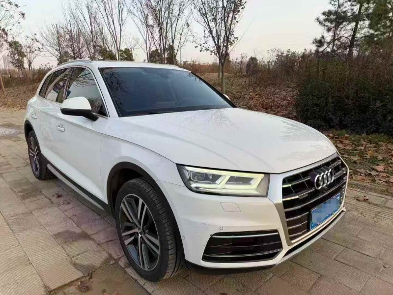 宜昌22年奥迪Q52