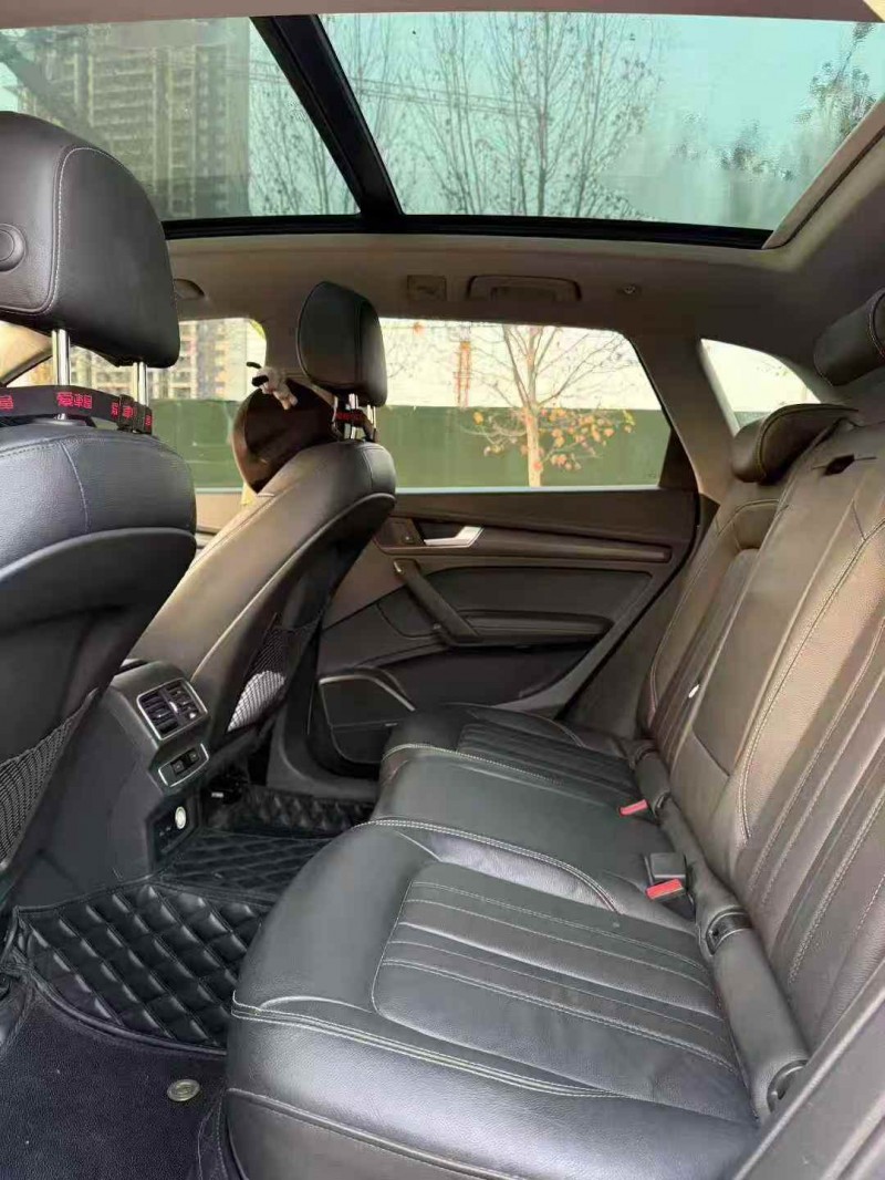 宜昌22年奥迪Q54