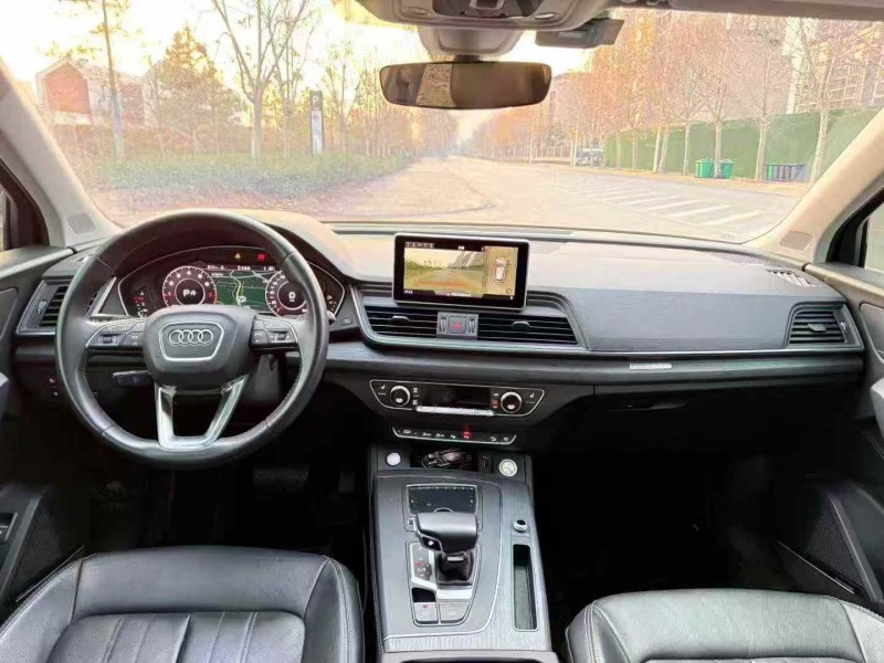 宜昌22年奥迪Q55