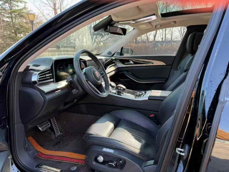 青岛22年红旗H94