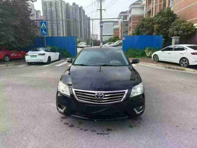 南宁10年丰田凯美瑞1