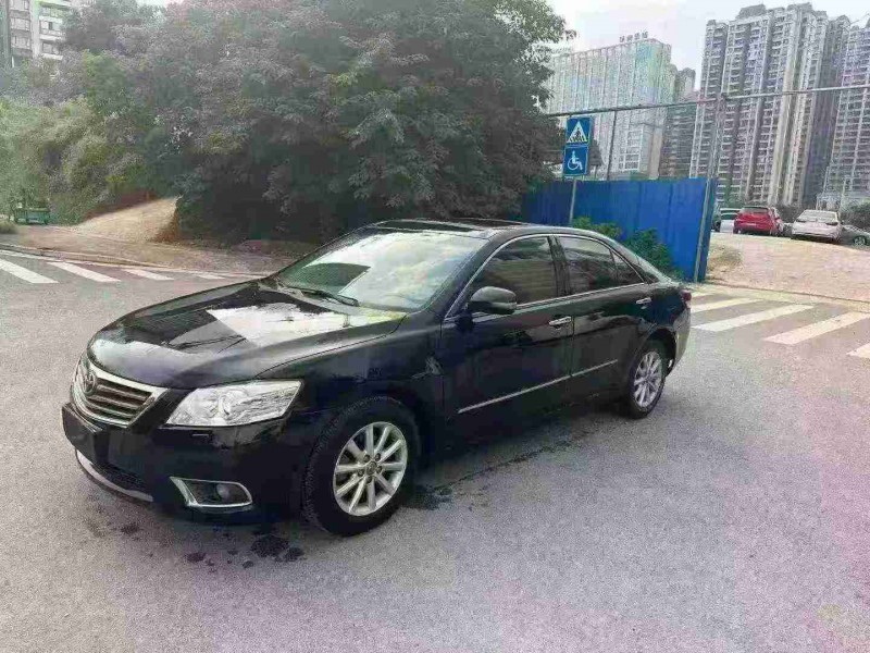 南宁10年丰田凯美瑞3