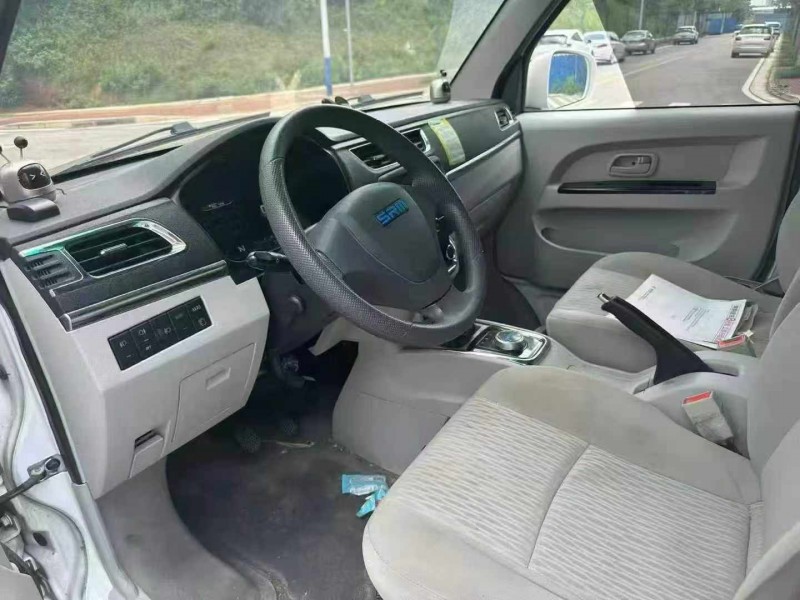 南宁23年华晨鑫源4