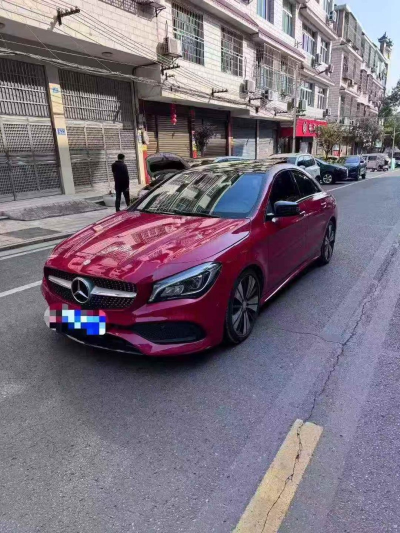 衡阳17年奔驰CLA2