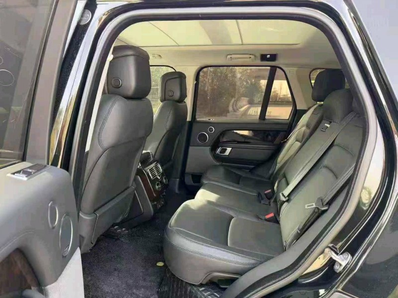 徐州22年路虎揽胜行政4