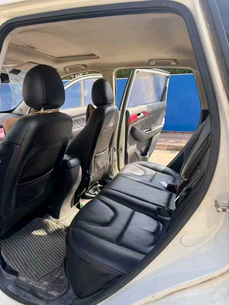 南宁19年北汽制造绅宝6