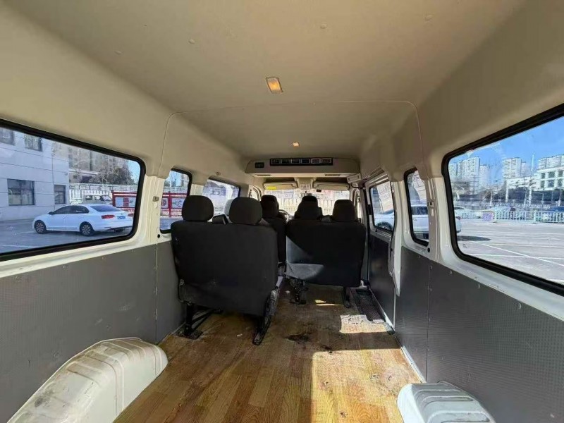 阜阳24年大通V808