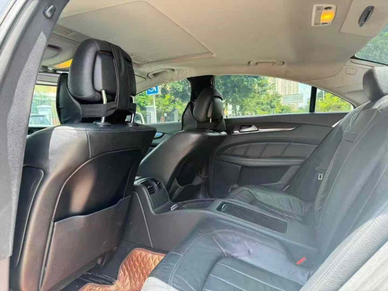 南宁13年奔驰CLS6