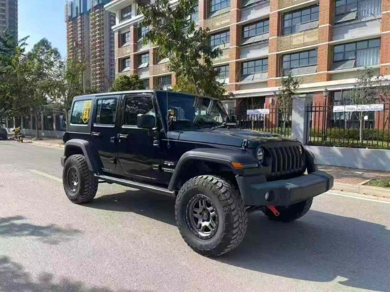 南宁18年Jeep牧马人2