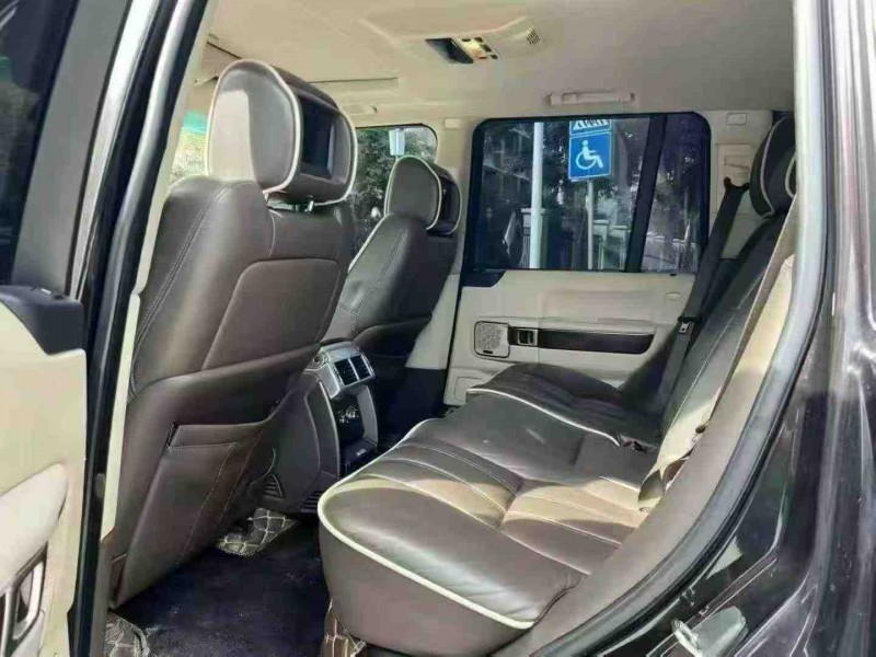 南宁11年路虎揽胜行政6