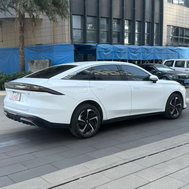 佛山24年吉利银河8