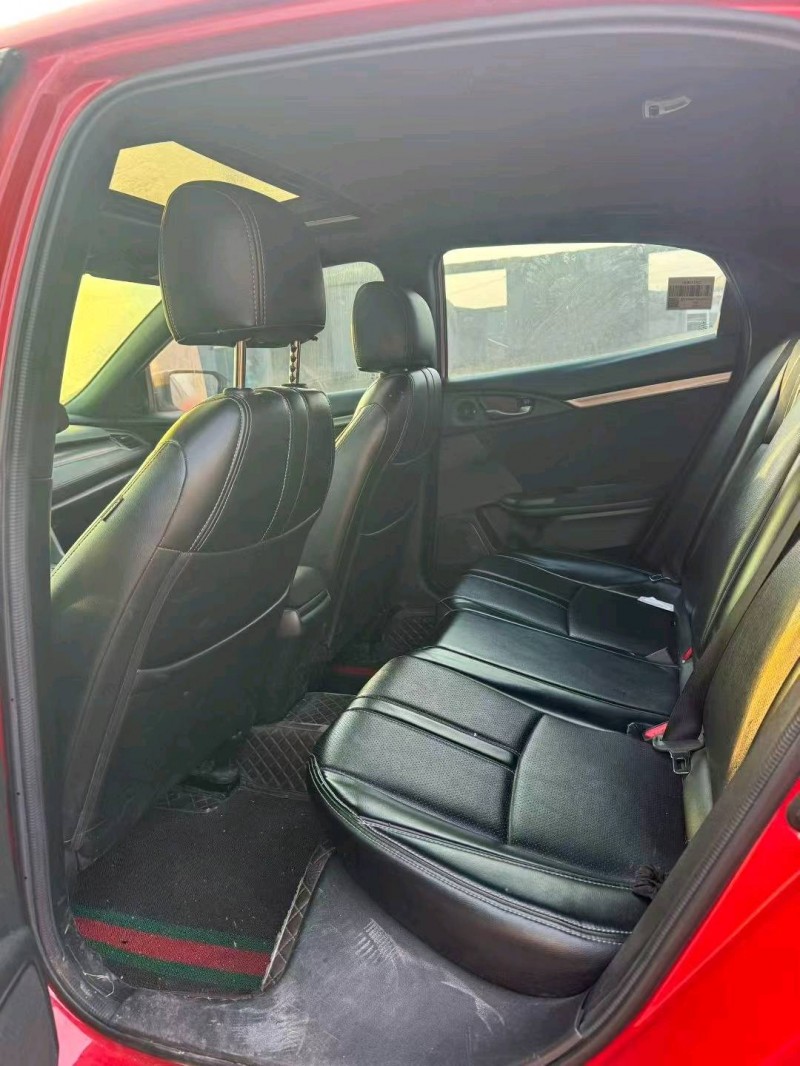 鹤壁22年本田思域7