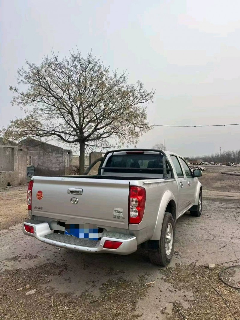 鹤壁20年长城汽车风骏4