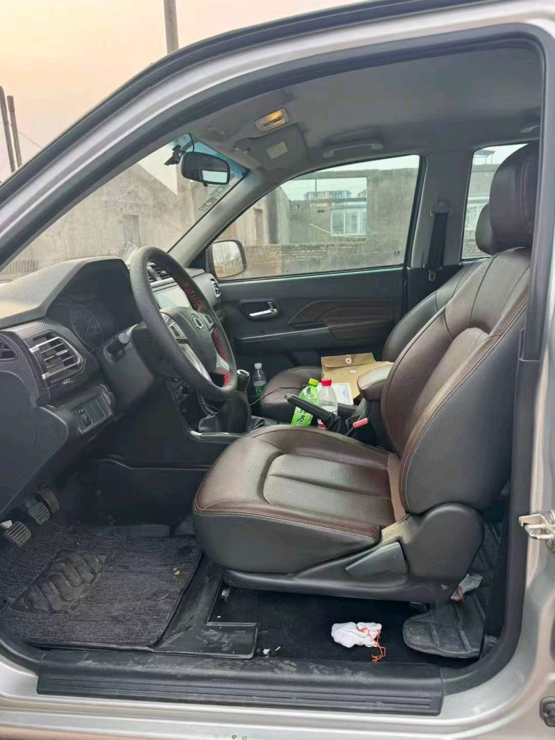 鹤壁20年长城汽车风骏5