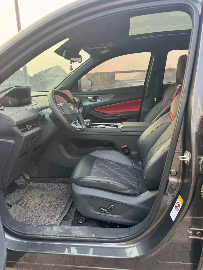 鹤壁24年长安汽车CS557