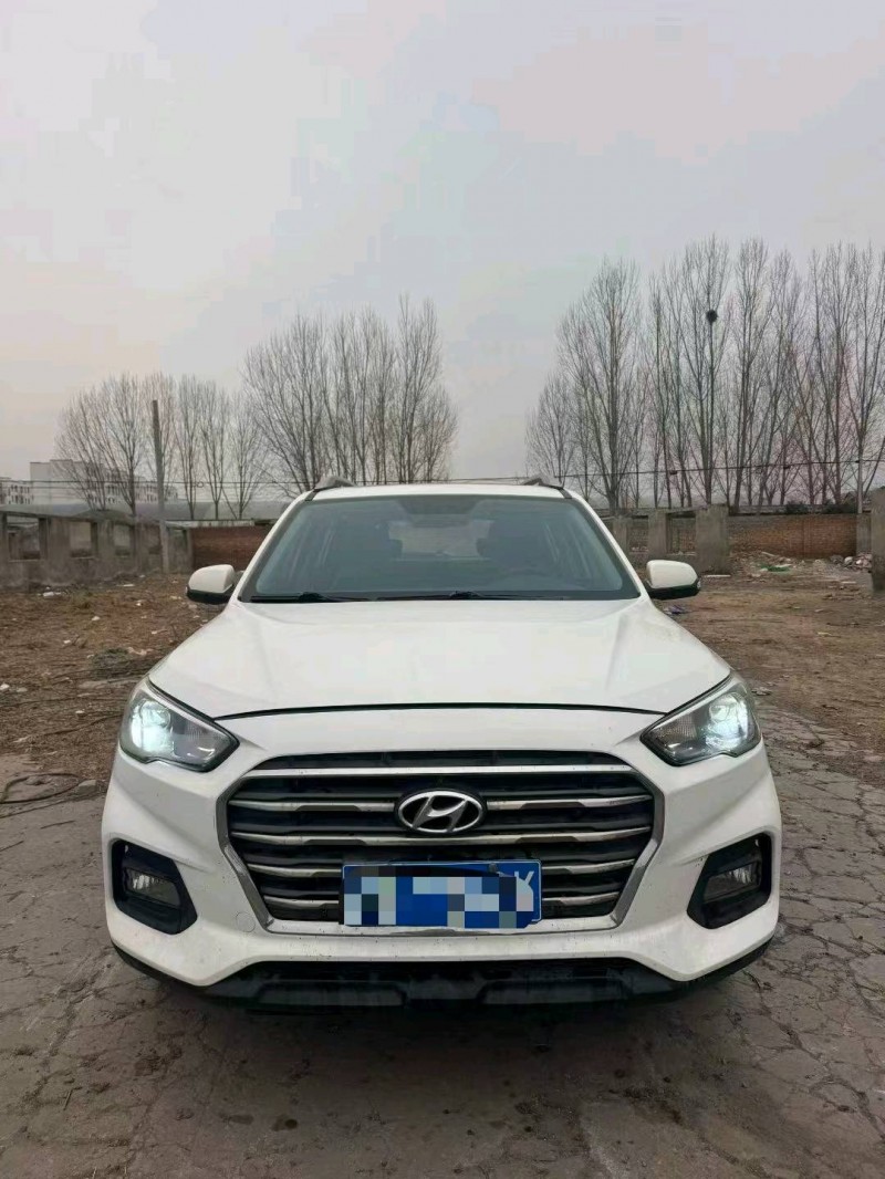 鹤壁19年现代ix351