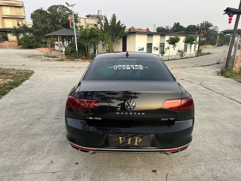 湛江23年大眾邁騰5