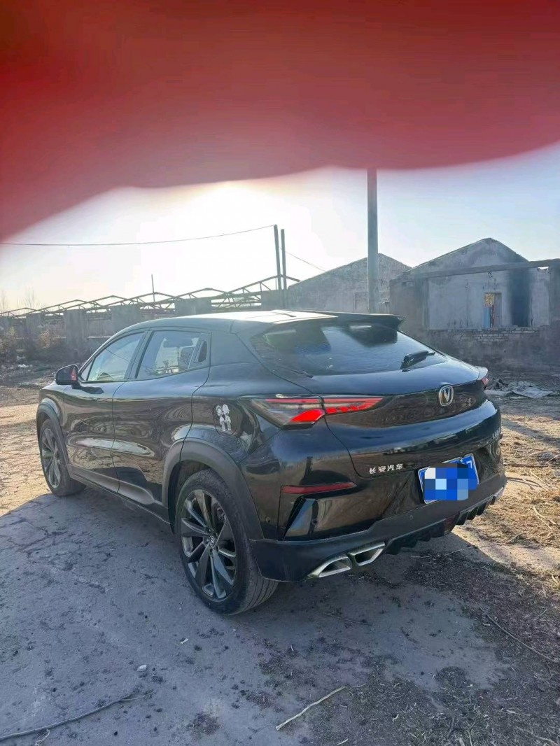 鹤壁21年长安汽车UNI5