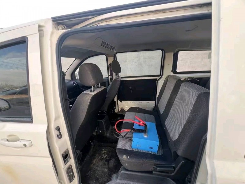 张家口23年长安汽车欧诺9