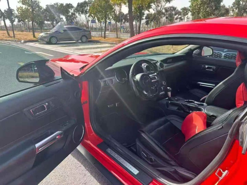 常州15年福特野马6