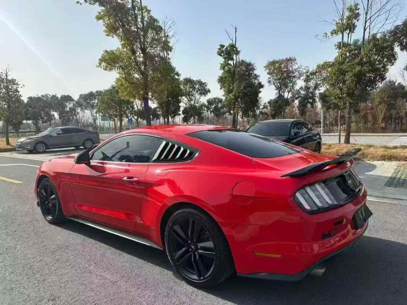 常州15年福特野马7