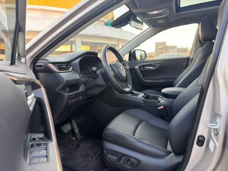 江门25年丰田威兰达6