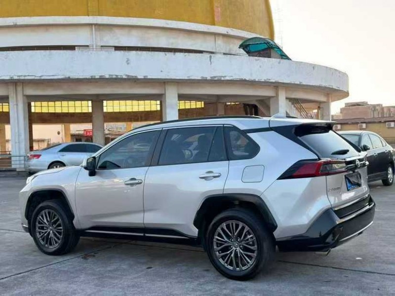 江门25年丰田威兰达8