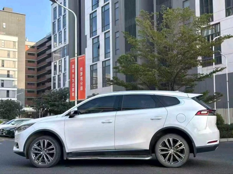 广州21年比亚迪唐7