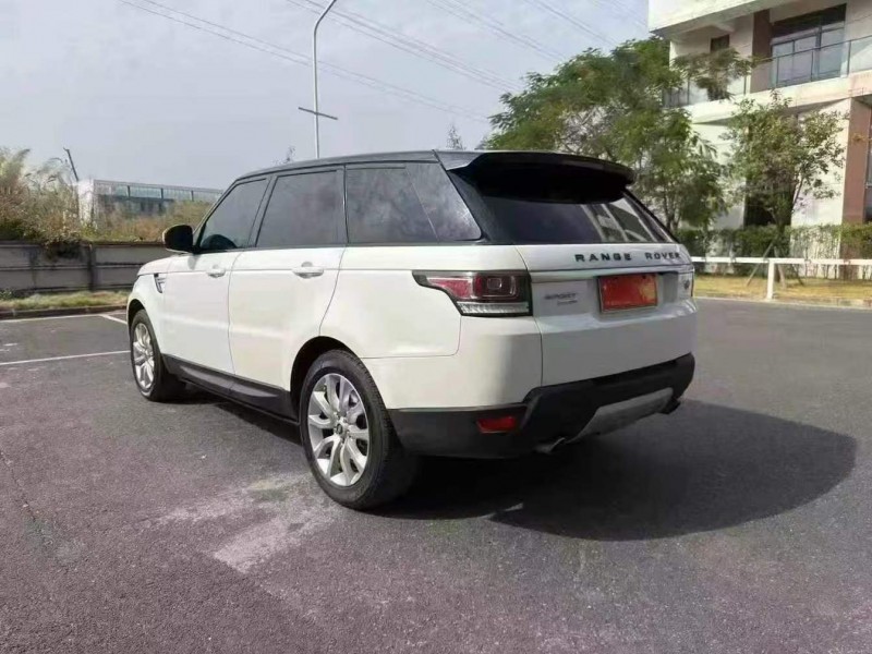 湛江15年路虎揽胜运动7