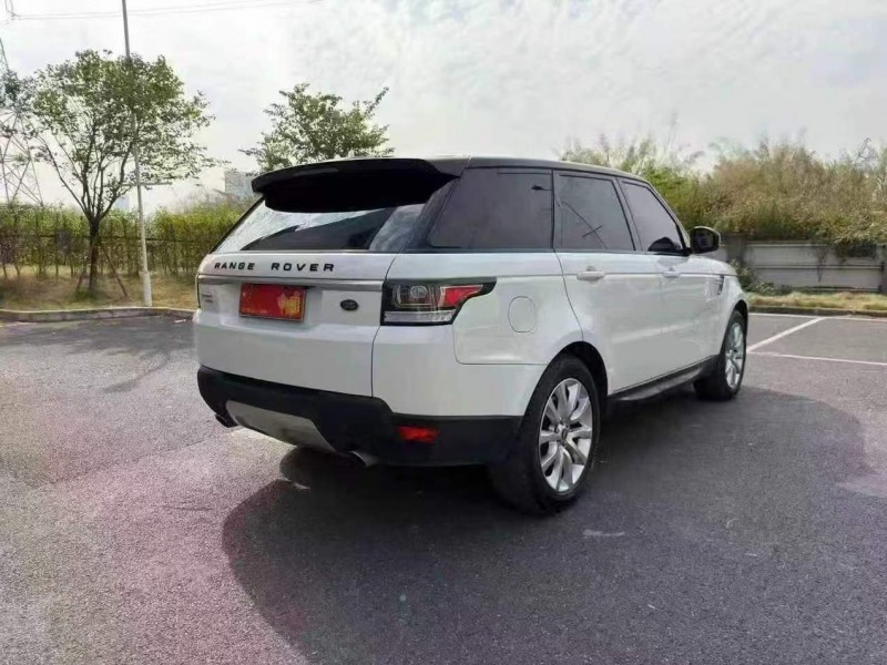 湛江15年路虎揽胜运动8