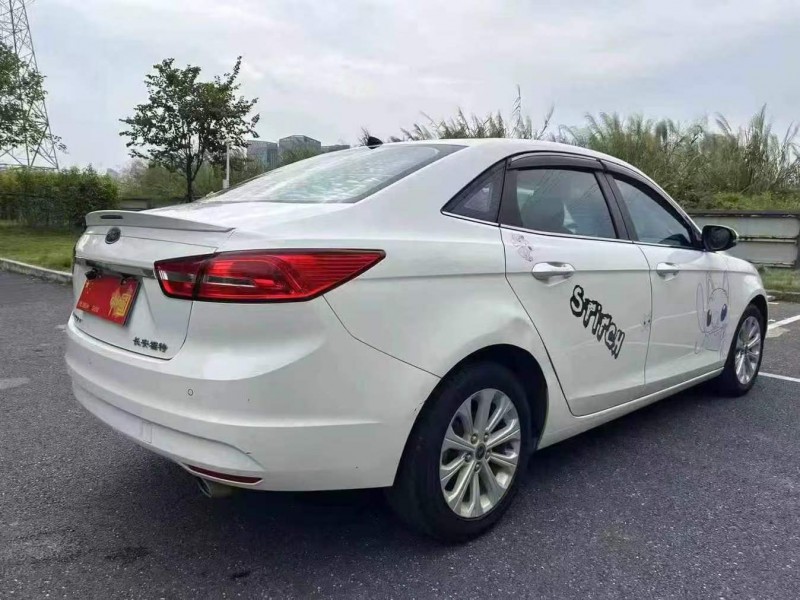 深圳17年福特福睿斯8