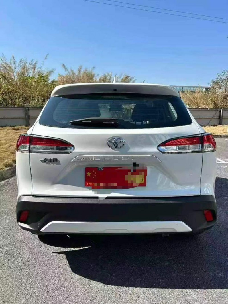 珠海23年丰田锐放9