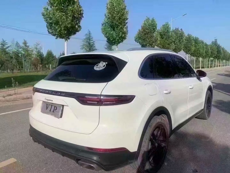 郑州19年保时捷卡宴9